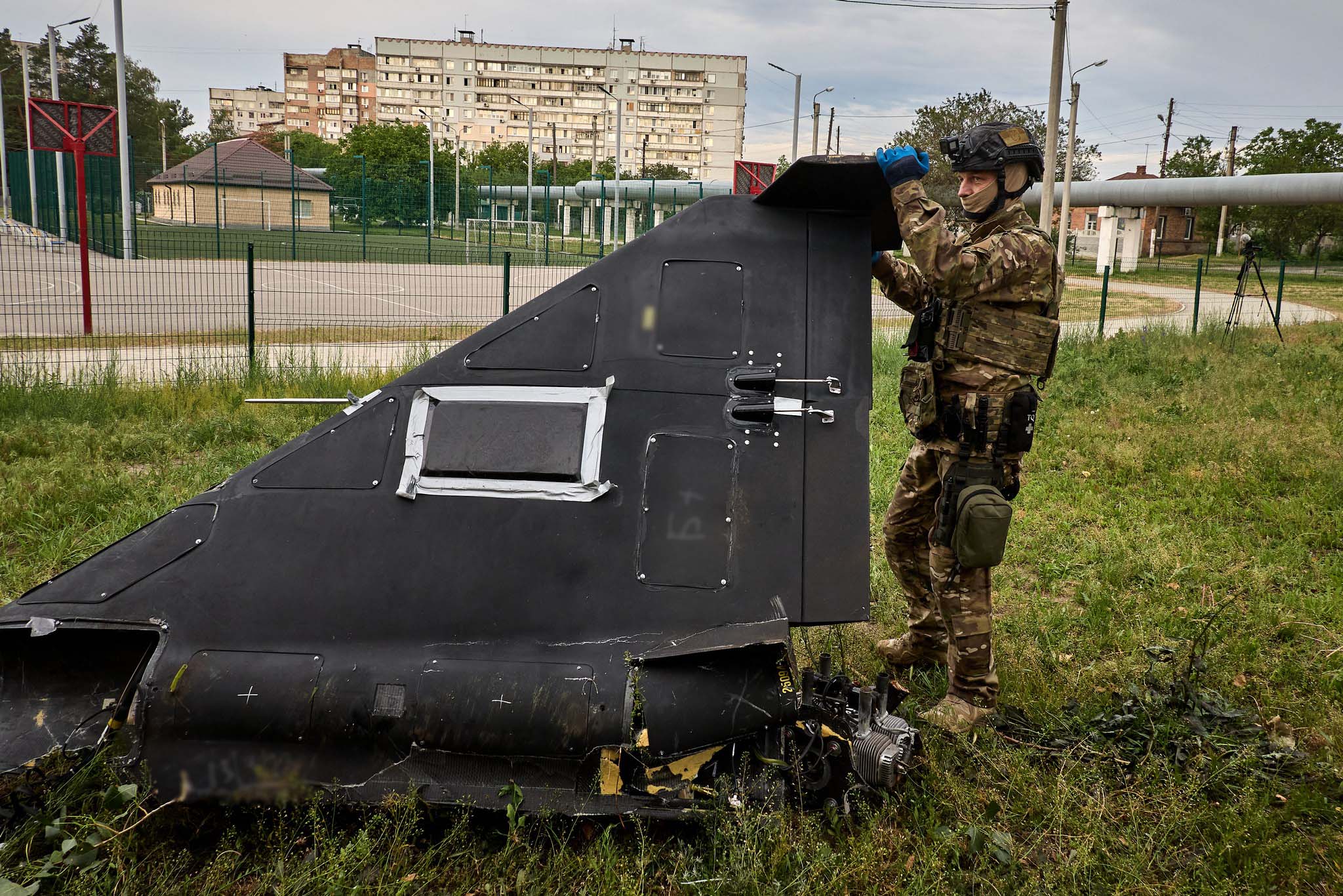 Article Один з російських дронів, що вдарив по Харкову, не розірвався: фото