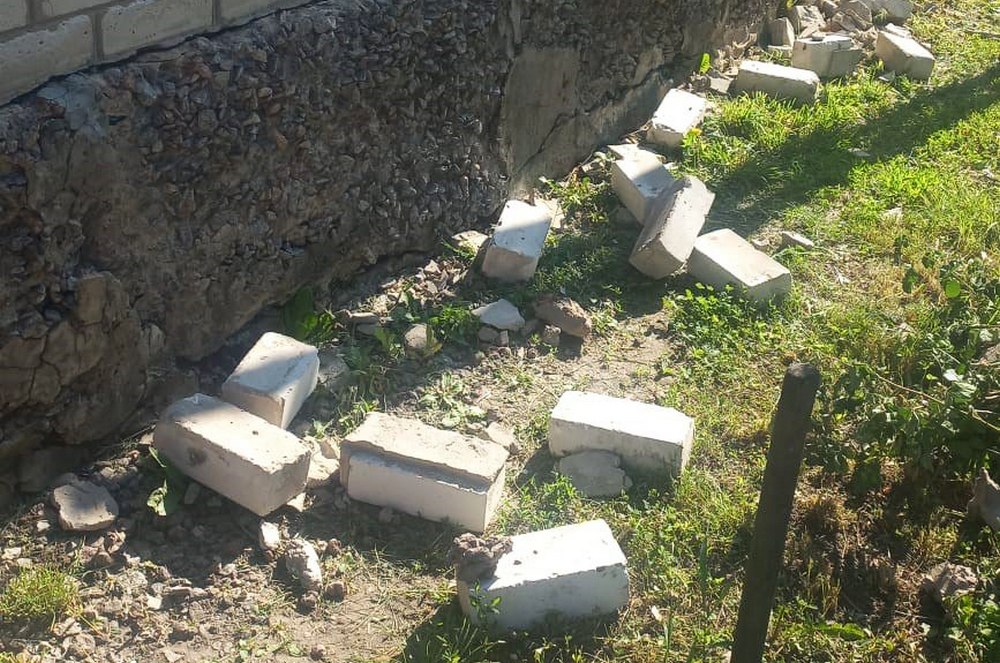 Зображення до:  У трьох районах Харківщини від обстрілів пошкоджені  будинки, у Лозовій — ліцей