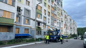 Зображення до посту: У травні російські удари пошкодили понад 200 житлових будинків у Харкові