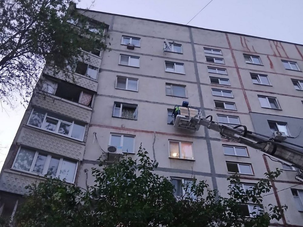Зображення до:  Від нічного удару пошкоджені щонайменше 10 будівель у Слобідському районі Харкова — міськрада