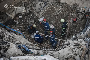 Зображення до посту: Кількість загиблих від удару по підприємству в Харкові 7 червня зросла до п’яти