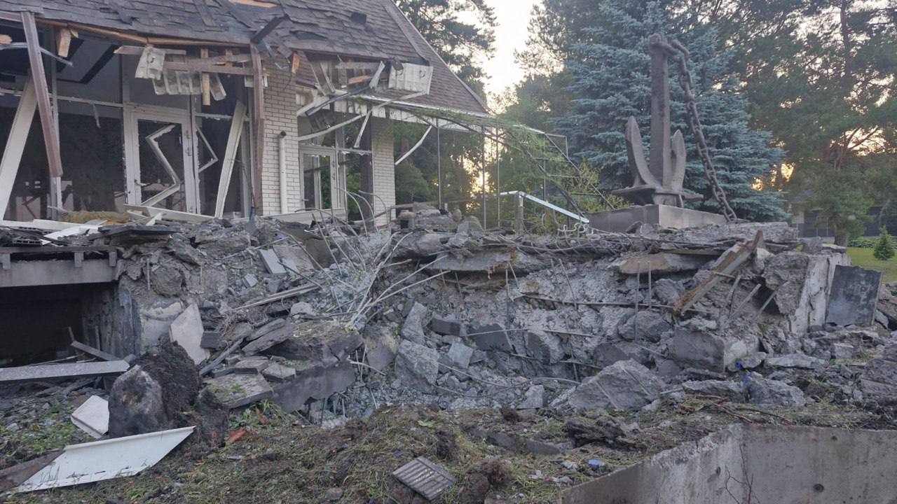 Зображення до:  Російська армія вдарила по двох районах Харкова, серед постраждалих — дитина