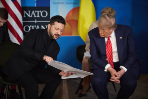 Зображення до посту: Володимир Зеленський зустрівся з Трампом у Гаазі: про що говорили
