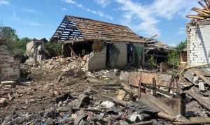 Зображення до посту: У Григорівці від обстрілу пошкоджені будинки, в Ізюмі — кав’ярня