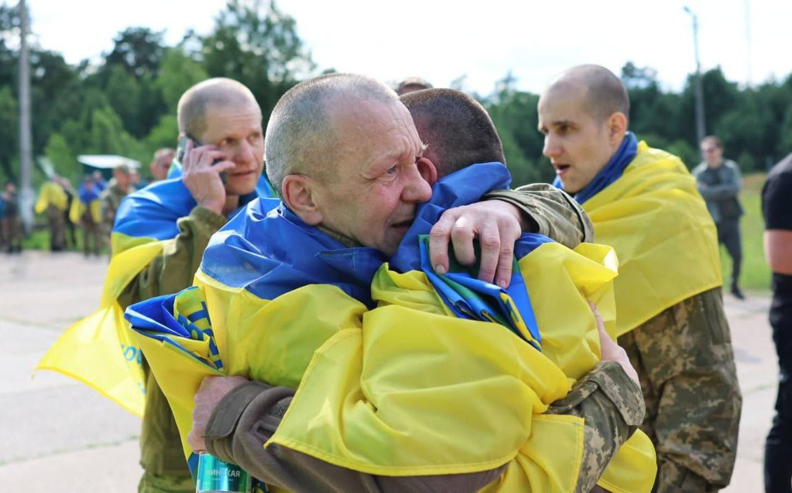 Зображення до:  З російського полону 26 червня звільнили ще одну групу воїнів: серед них — захисники Харківщини 