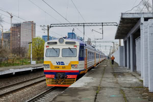 Зображення до посту: «Укрзалізниця» змінює графік низки електричок на Харківщині
