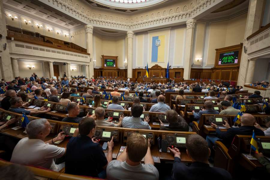 Зображення до:  Харківські нардепи Веніславський та Бакумов пояснили, чому утримались від голосування за закон №12414