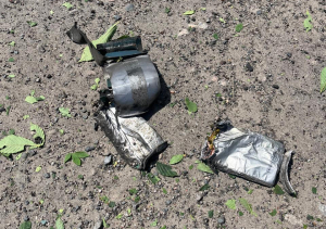 Зображення до посту: Російські дрони вдарили по центру Золочева