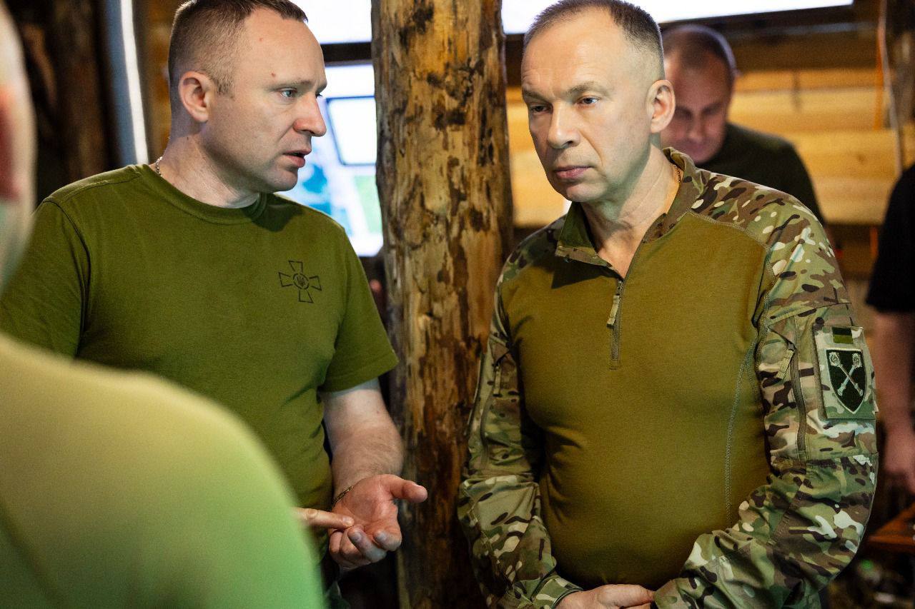 Зображення до:  Сирський відвідав Харківщину, де «є загроза нових наступальних дій»