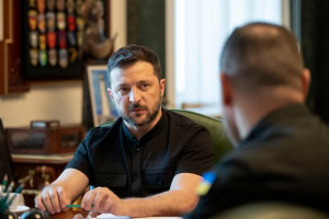 Зображення до посту: Зеленський підписав закон, що впливає на НАБУ і САП: що сказав президент