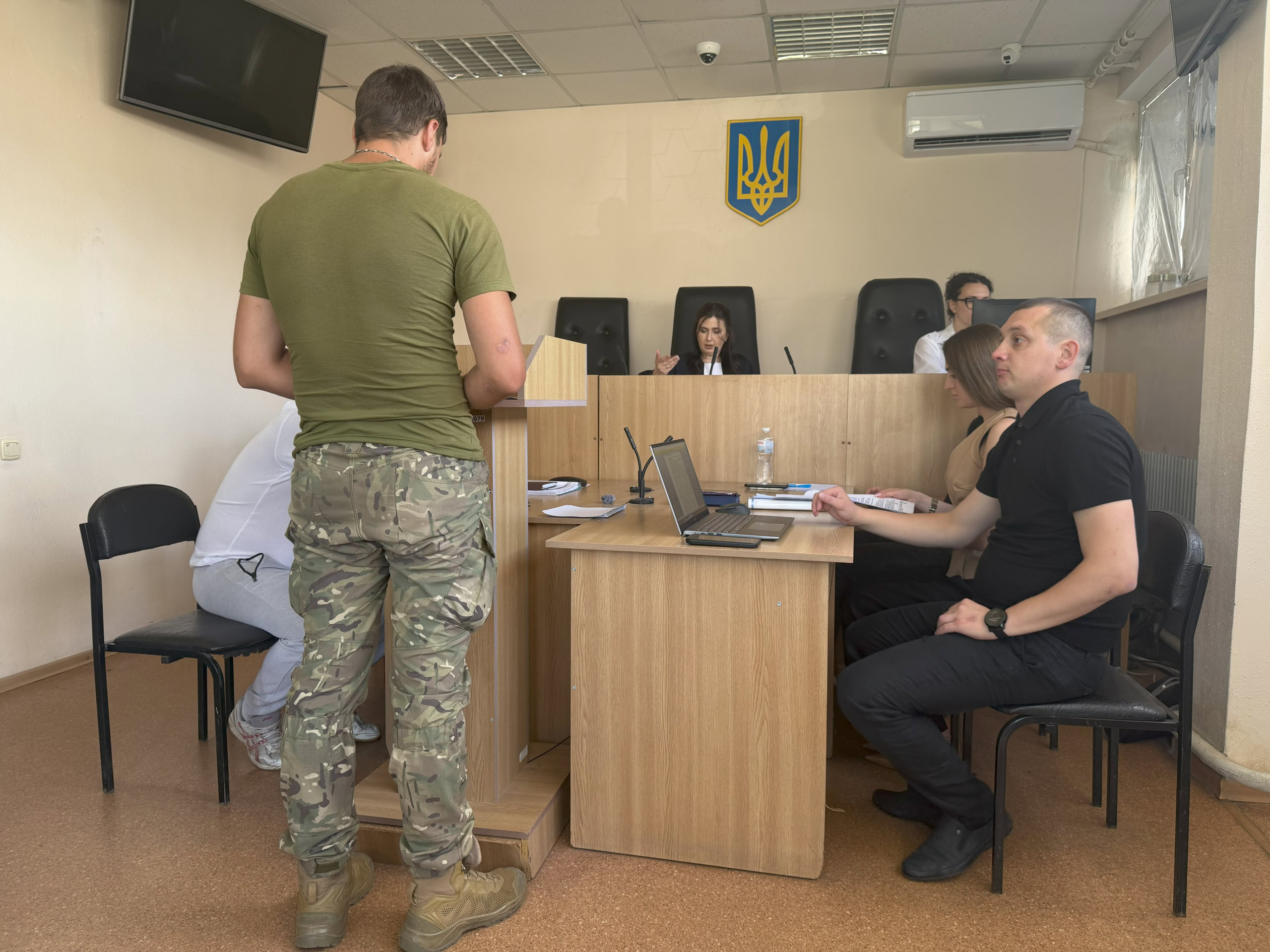 Зображення до:  «Наговорили на дві кримінальні справи»: свідки з ТЦК у справі про побиття вчителя в Харкові змінили покази
