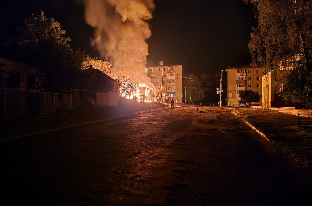Зображення до:  Обстріли Харківщини: на Куп’янщині загинула жінка, у Балаклії спалахнули пожежі