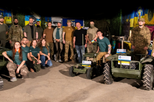 Зображення до посту: На Харківщині 10 підрозділів отримали роботизовані комплекси для евакуації поранених бійців