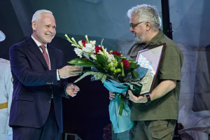 Зображення до посту: У Харкові вручили відзнаки почесним харків’янам: фото