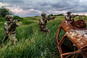 Зображення до посту: Українська армія зупинила просування окупантів на Покровському напрямку