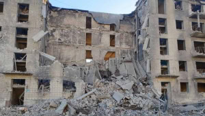 Зображення до посту: Троє людей можуть бути під завалами: рятувальні роботи в Куп’янську ускладнені через загрозу ударів
