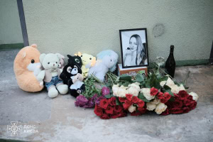 Зображення до посту: У Києві розібрали завали в ураженій 9-поверхівці: загинули троє людей, серед яких дитина