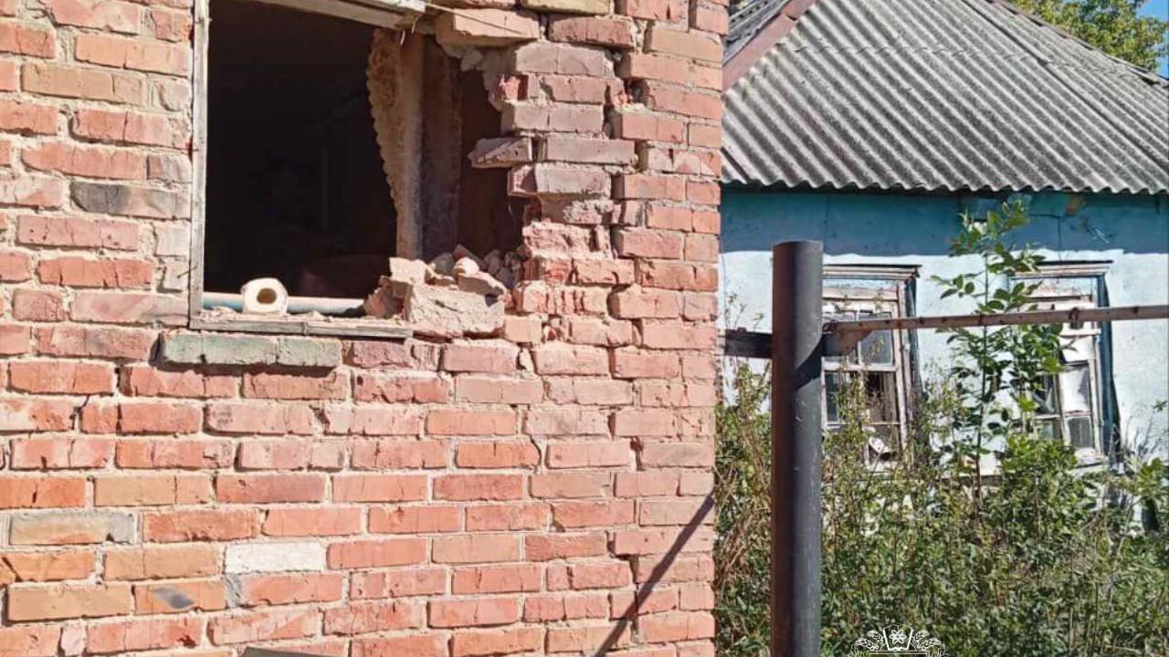 Зображення до:  Від російських ударів пошкоджені будинки у Слатиному та Золочівській громаді