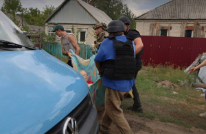 Зображення до посту: У Яровій на Донеччині побільшало загиблих після російського удару: з селища евакуюють жителів