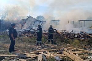 Зображення до посту: Російська армія обстріляла Борівську громаду: горіли ферма та будинок