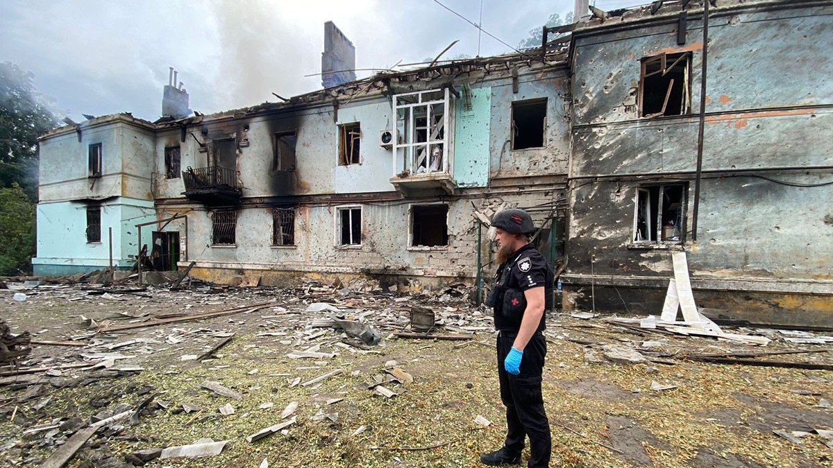 Зображення до:  У Костянтинівці від російського авіаудару загинули п’ятеро людей