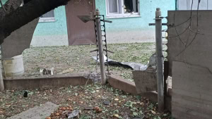 Зображення до посту: Російські обстріли пошкодили будинки у двох районах Харківщини та спричинили пожежу