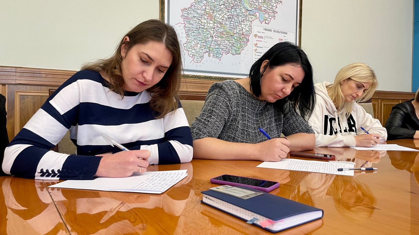 Працівники Київської ОВА написали радіодиктант національної єдності, 2023 рік