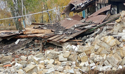 Війська рф вдарили по Куп’янщині: під завалами будинку може бути чоловік 568520591_32080646274884187_5339002311316635547_n