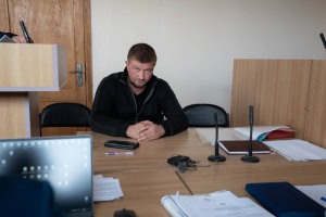 Зображення до посту: Обвинувачений у побитті вчителя експрацівник ТЦК промовив останнє слово в суді