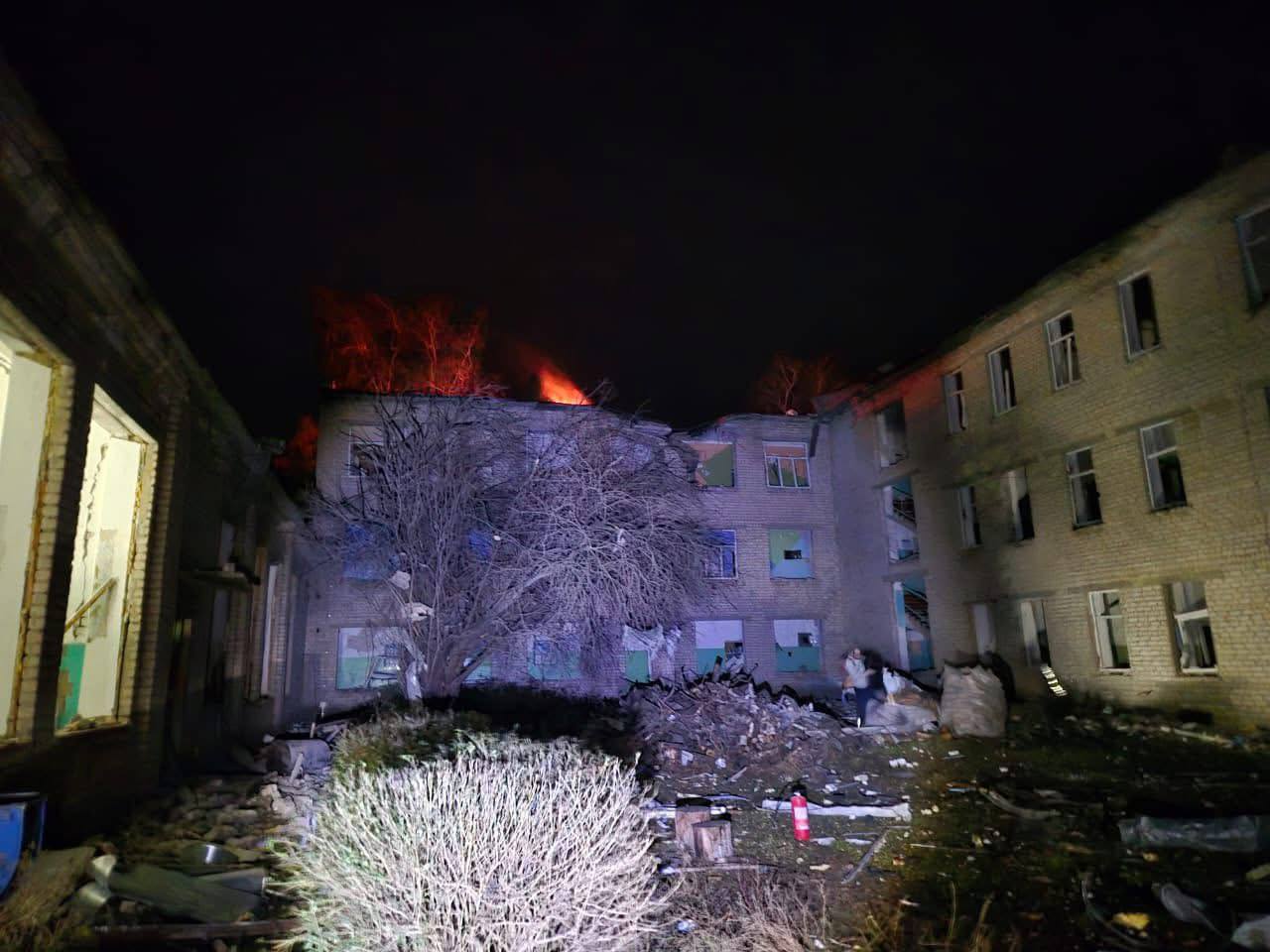 Російський агресор вдарив по Шевченковому, 12 жовтня 2025. Фото: Андрій Канашевич/Facebook