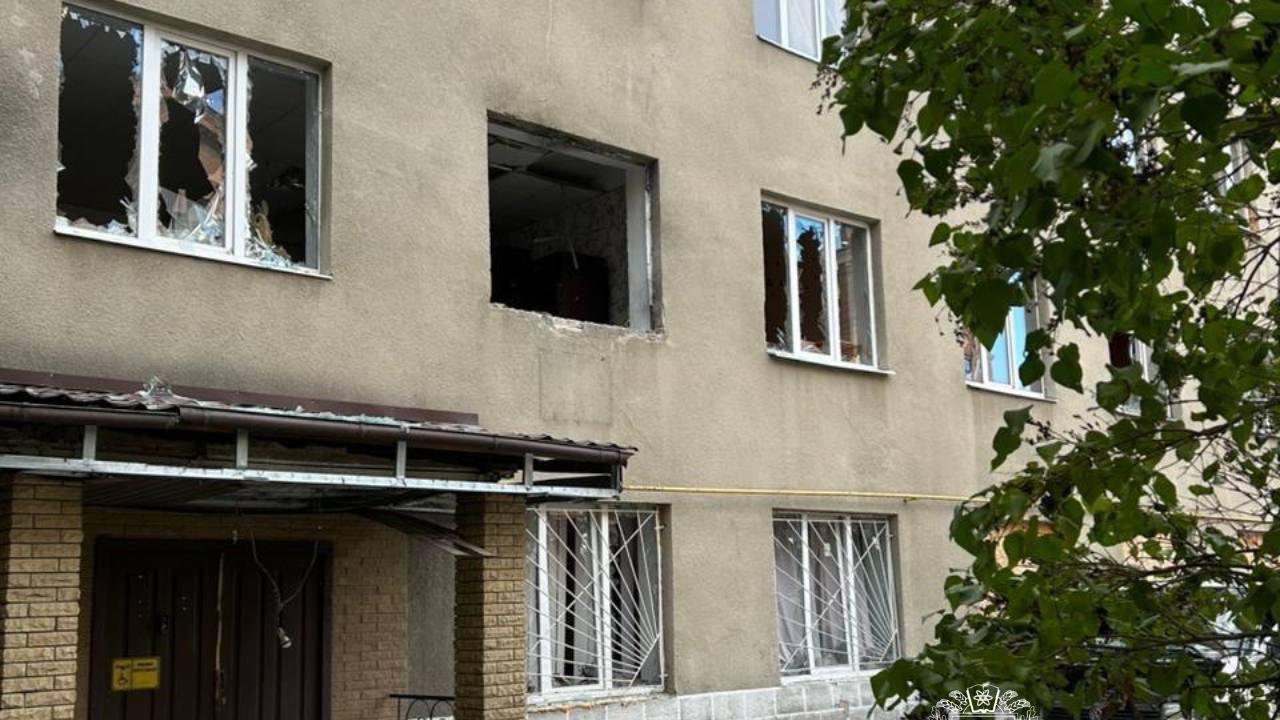Зображення до:  У центрі Харкова пролунав вибух, пошкоджені будинки