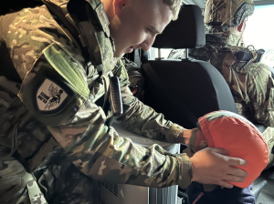 Зображення до посту: З Куп’янщини поліцейські евакуювали родину з двома дітьми