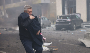 Зображення до посту: На момент удару по дитсадку у Харкові діти були в укритті, загинув комунальник