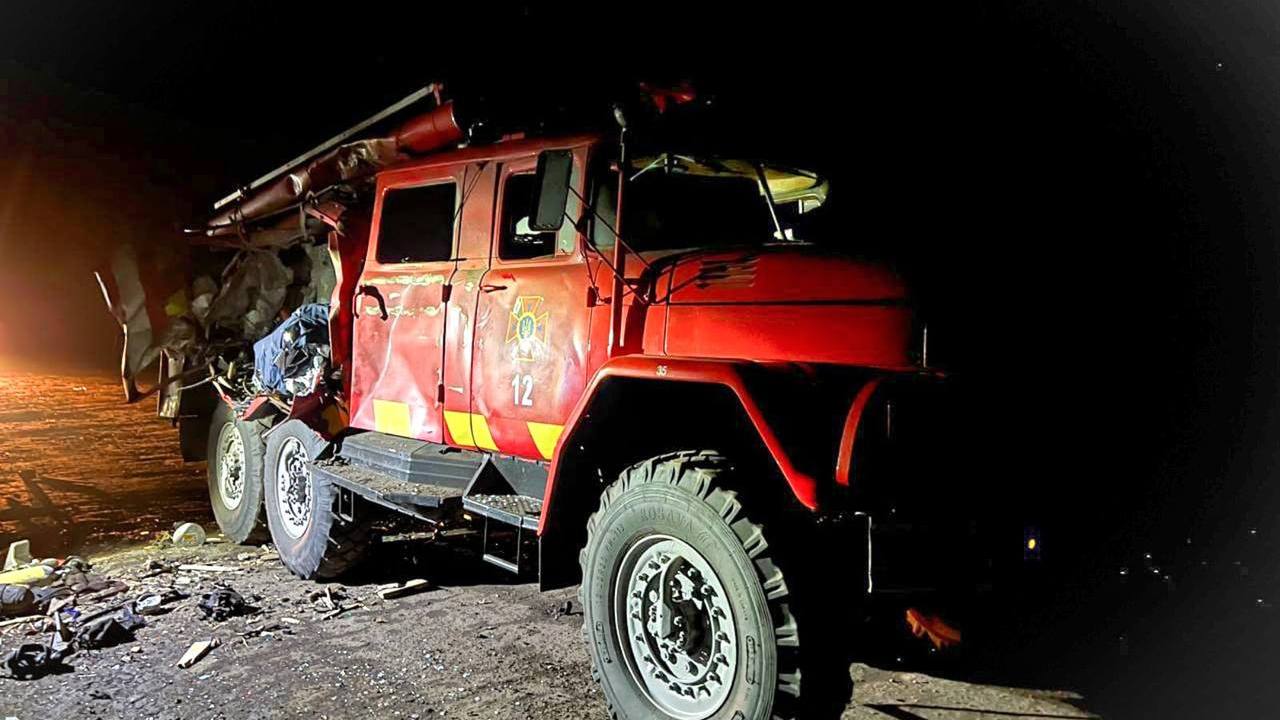 Зображення до:  На Куп’янщині від російського обстрілу загинув рятувальник, п’ятеро поранені