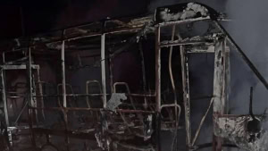 Зображення до посту: Російський дрон поцілив у мікроавтобус на Сумщині: загинув чоловік, є поранені