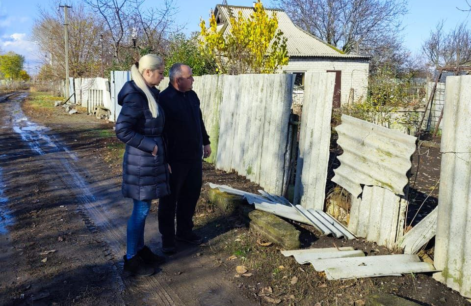 Зображення до:  Російські дрони атакували Лозівську громаду: пошкоджені 20 будинків