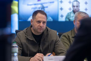 Зображення до посту: Єрмак пішов з посади керівника Офісу президента — Зеленський підписав указ