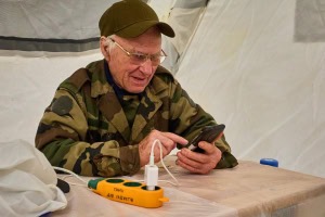 Зображення до посту: Гріються у наметах: як живуть у Докучаєвському під Харковом після удару по котельні