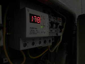 Зображення до посту: У Харкові впала напруга в електромережі: зупинилося метро