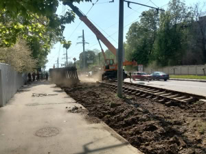 Зображення до посту: Справу про демонтаж трамвайних колій на Весніна розглядатимуть заново