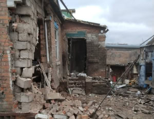 Зображення до посту: Армія рф зруйнувала дім та пошкодила електромережі у Золочівській громаді