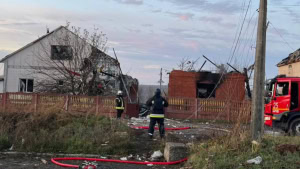 Зображення до посту: У передмісті Харкова через дронову атаку постраждали шестеро людей