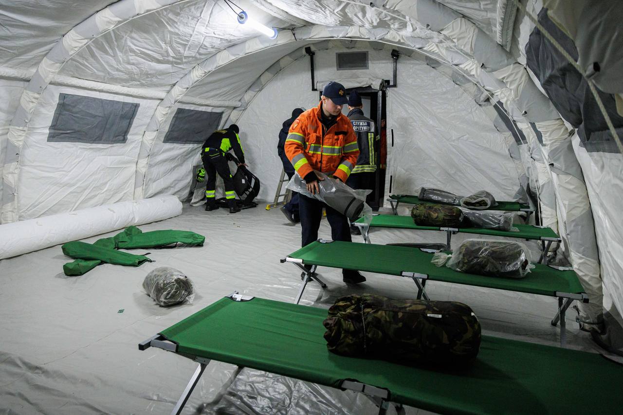 Зображення до:  Частина селища Докучаєвське під Харковом залишилась без тепла після обстрілу