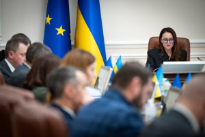 Зображення до посту: Кабмін затвердив програму «Зимової підтримки»: хто отримає одноразову допомогу