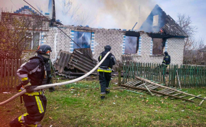 Зображення до посту: Внаслідок удару російського дрона по Чугуївщині загинула жінка