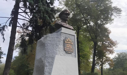 Пам'ятник Петру Болбочану в Києві
