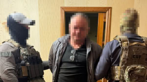 Зображення до посту: Допомагали атакувати оборонні рубежі Ізюма: двох місцевих жителів підозрюють у держзраді