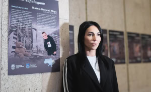 Зображення до посту: «Не заради мистецтва, а заради правди»: у Харкові відкрили фотовиставку пам’яті вбитих росією дітей