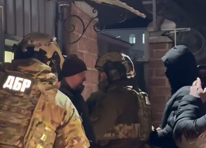 Зображення до:  Ексглава УСБУ Харківщини Дудін вийшов на волю під заставу та отримав нову підозру