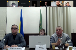 Зображення до посту: Припущення, граматичні помилки та фантазії: на слуханнях у Харкові розкритикували містобудівний звіт